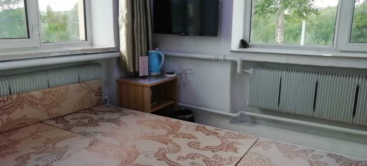 额尔古纳市莫尔道嘎镇松果旅社图片