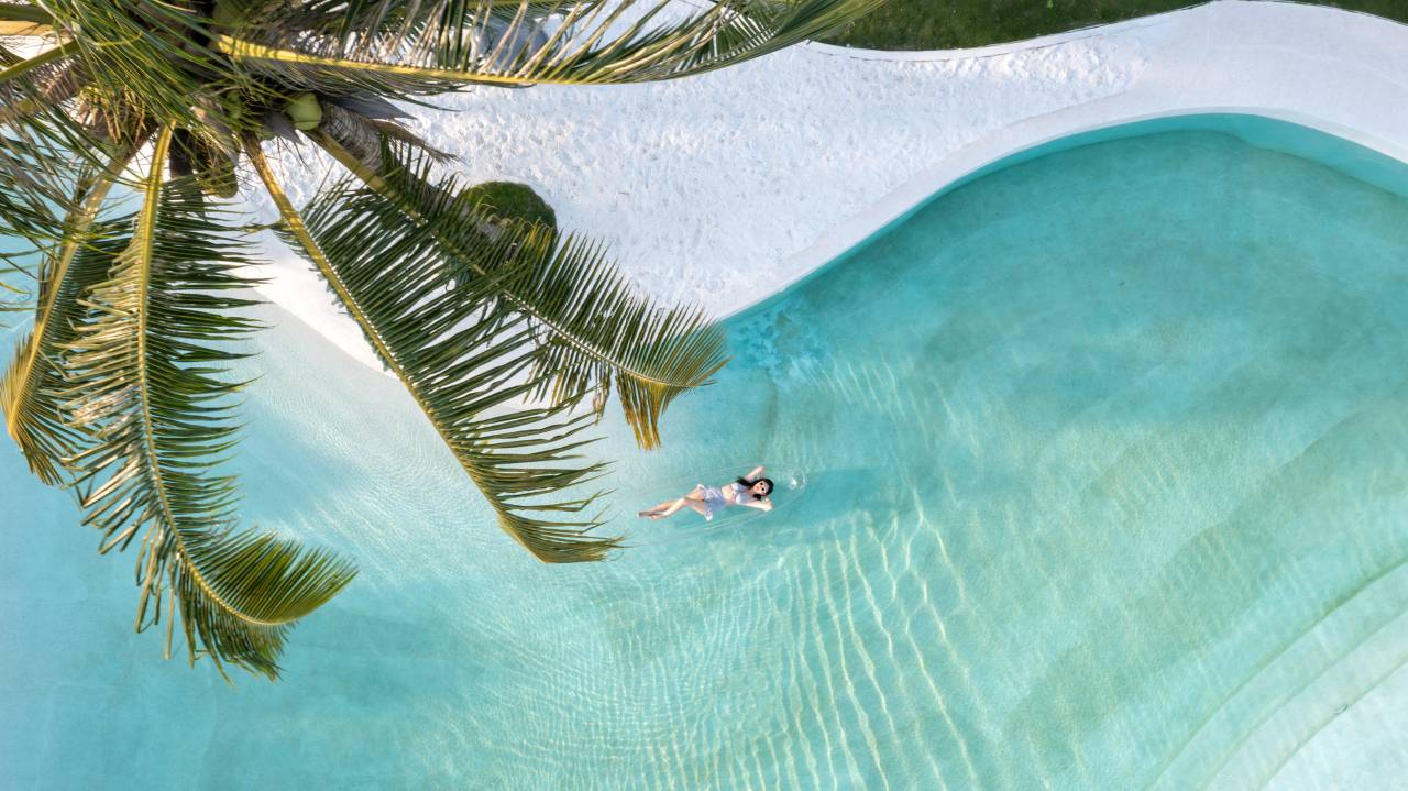 万宁青鸟逸筑 Blue Bird·无边泳池 ins 风设计师海墅(日月湾店)图片