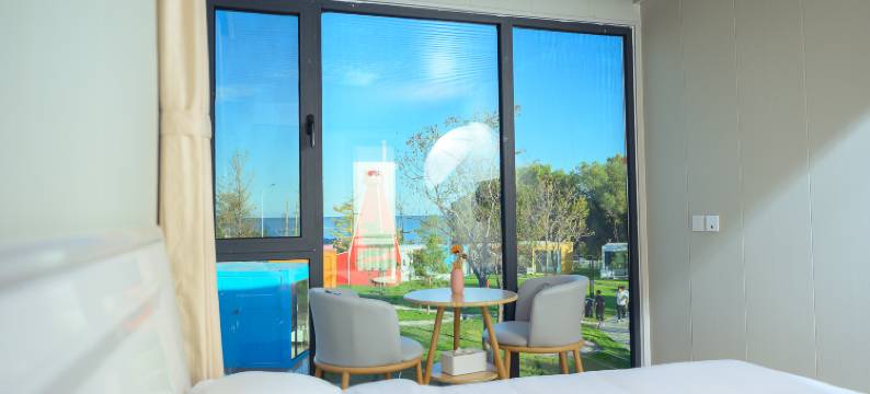 箱约比基尼海景民宿(兴城邴家湾比基尼广场店)图片