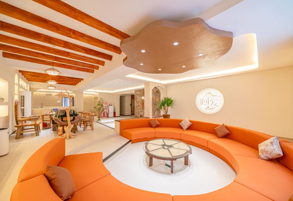 简爱·设计师酒店（汕头珠江路美食街高铁站店）外景图