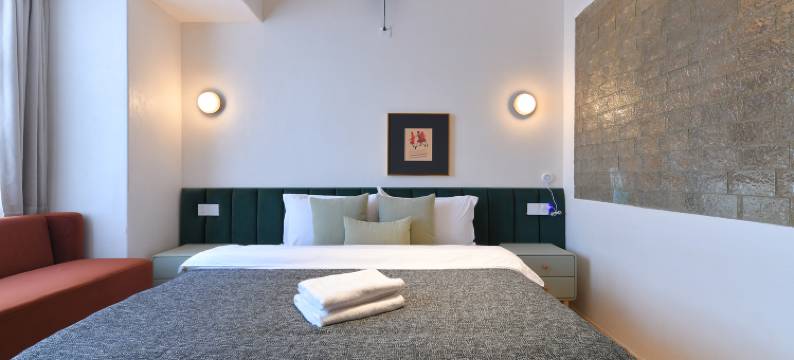 川屿设计师民宿(重庆解放碑步行街洪崖洞店)图片