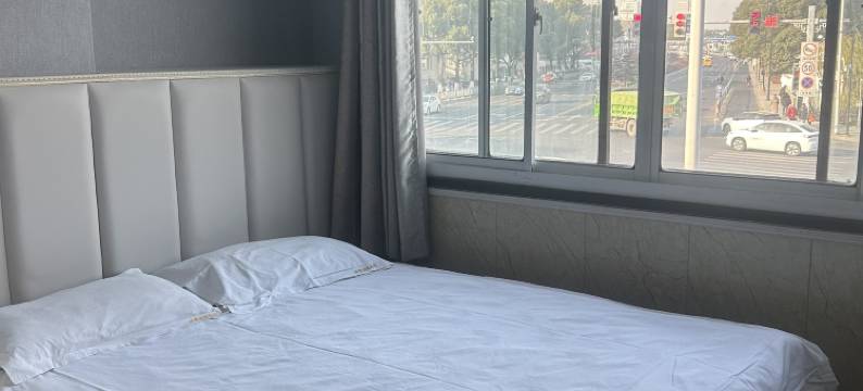 姑馨商务宾馆(苏州盘门景区店)图片