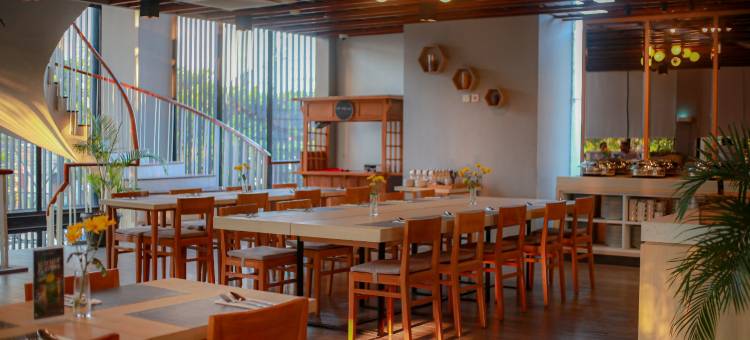 三宝垄新邦利马上峰酒店 Powered by Archipelago(Up-Peak Hotel Simpang Lima Semarang Powered by Archipelago)图片