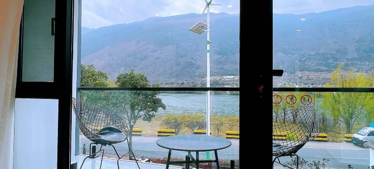 大理浅宁海景美宿(洱海S湾生态廊道上段店)图片