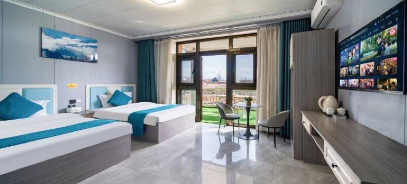 丽坤之家客栈(特克斯八卦城店)图片