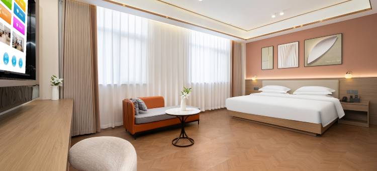 上蔡V90酒店(蔡都大道店)图片