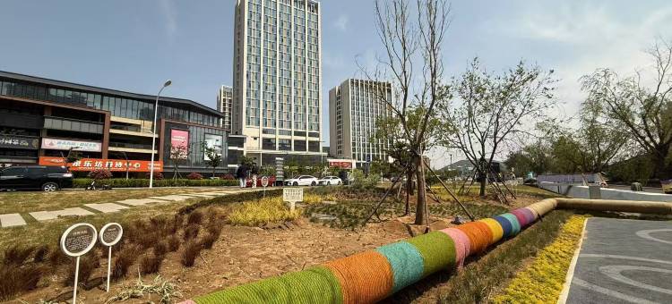 威海漫途玺悦loft度假公寓(泉乐坊商业步行街店)图片
