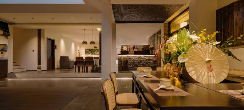 后头坡枫境晓筑|原木侘寂风设计师美宿(和顺古镇店)图片