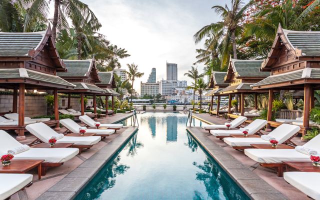 The Peninsula BangkokHotel Overview