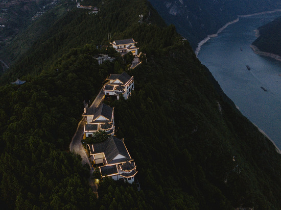 目涯·在云间民宿