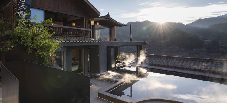 鸾喜·云舍人文酒店(西江千户苗寨观景台店)图片