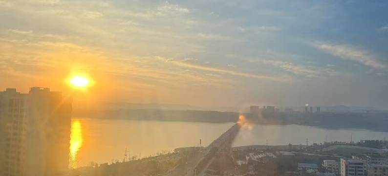 郧阳区江畔云顶民宿图片