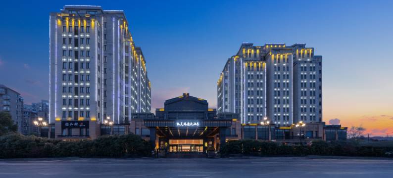 南昌凯美格兰大酒店(艾溪湖西地铁站店)图片