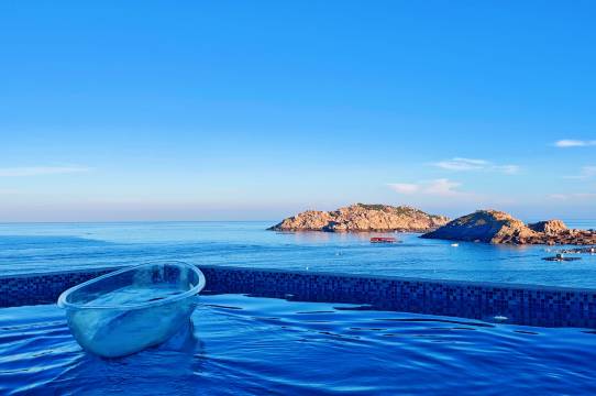 平潭夏物集·日出沙滩泳池海景民宿(坛南湾七号沙滩店)图片