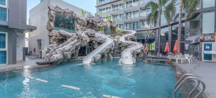 万国酒店(芭提雅中心店)(Vanko International Hotel (Pattaya Central))图片