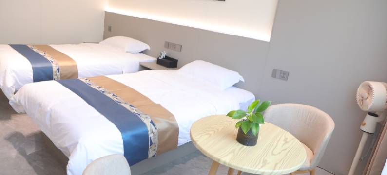 如悦宾馆(时代新能源店)图片