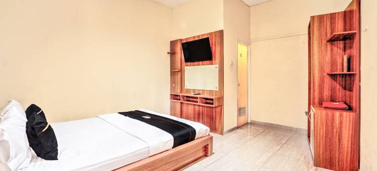 Velodrome Inn酒店，靠近玛琅收费站出口(Hotel O the Velodrome Inn Near Exit Toll Malang)图片