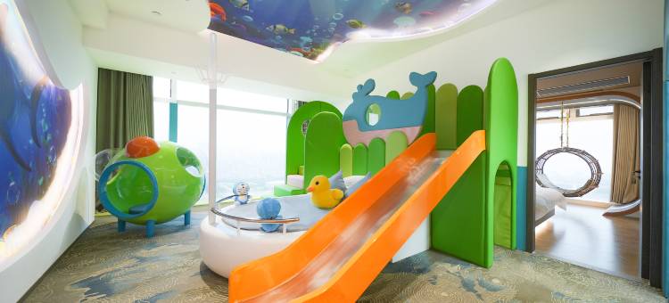 皓悦高空海景酒店(日照万平口景区万达广场店)图片