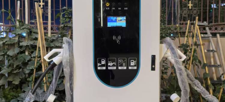 柏纳酒店(喀什二中小亚郎湿地公园店)图片