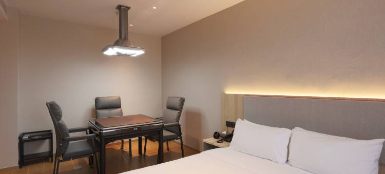 如家派柏·云酒店(咸阳站清渭楼广场店)图片