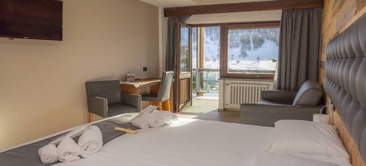 HOTIDAY塞斯特里埃尔酒店(Hotiday Sestriere Ski Run)图片