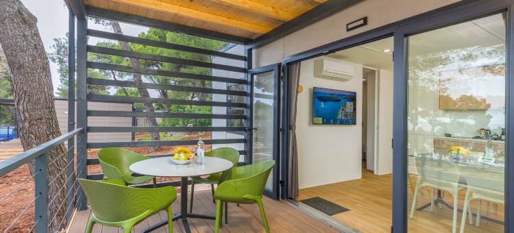 因迪杰区活动房酒店(Arena Indije Mobile Homes)图片