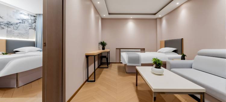 忱香酒店(张家口附属第一医院西沙河汽车站店)图片