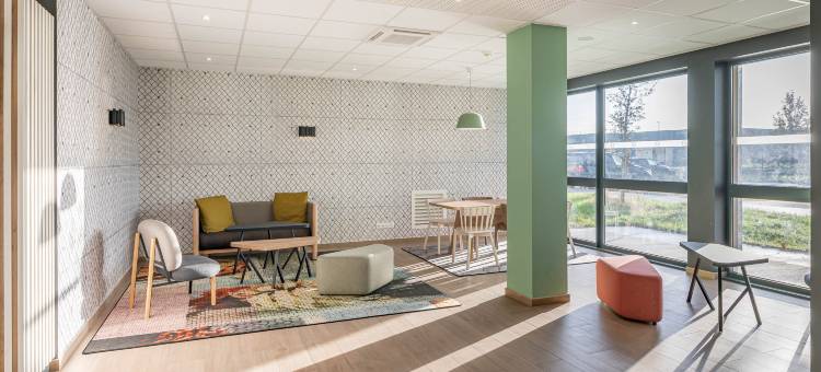 波尔多圣安德雷德库宾B&B酒店(B&B Hotel Bordeaux Saint André de Cubzac)图片