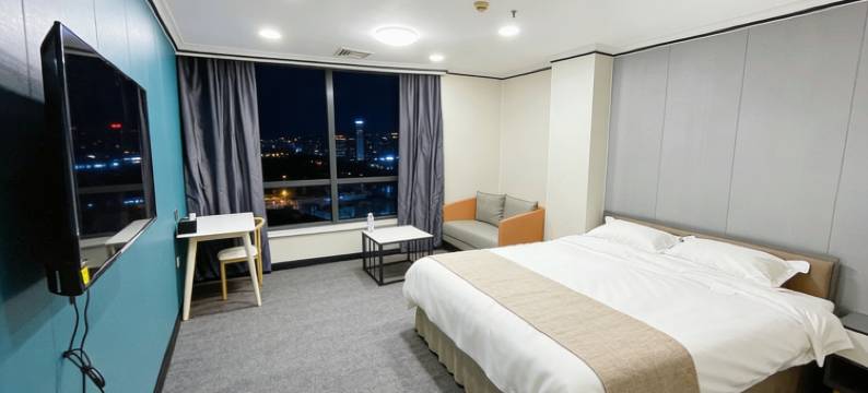 至臻Carry美宿公寓(佛山容桂渔人码头店)图片