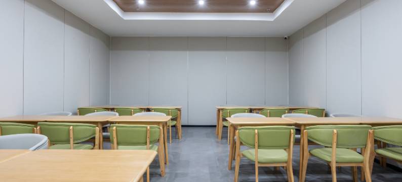 艾扉酒店(天津滨海高铁站宝龙广场店)图片