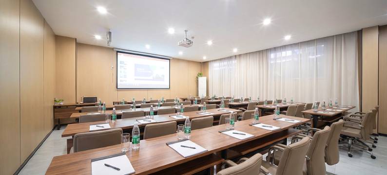 澜庭酒店(费县探沂店)图片