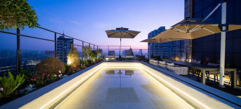 郡兰德设计师艺术酒店(南昌滕王阁万寿宫店)图片