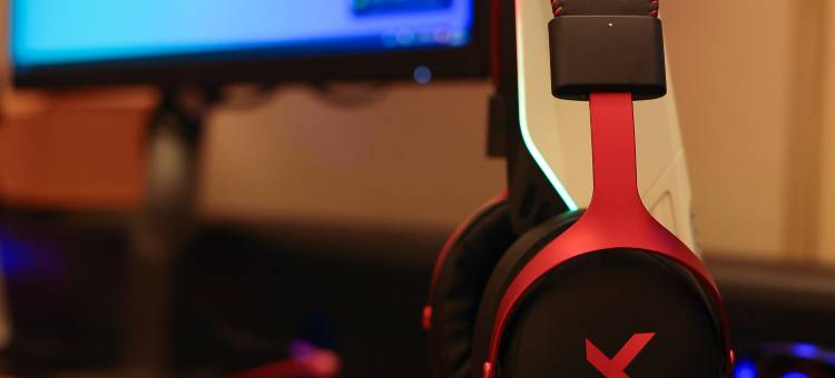 Z-HUB E•知芯社电竞商务酒店(阜阳西站吾悦广场店)图片