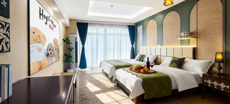 草堂·时光里丨TheBeautyofTheEast民宿(南宁东站万象城地铁站店)图片