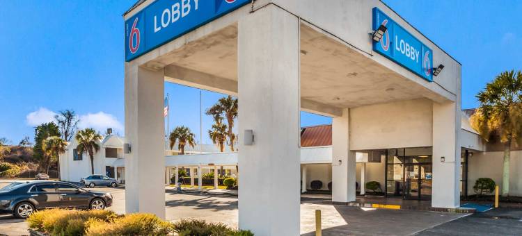 南卡罗莱纳佛罗伦萨 6 号汽车旅馆(Motel 6 Florence, SC)图片