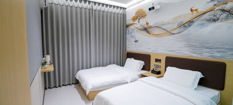 驿然·民宿(清明上河园万岁山武侠城店)图片