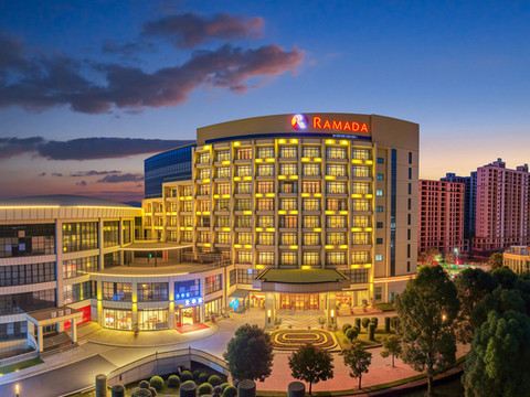 昆明宜良温德姆华美达温泉酒店