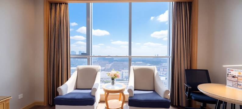 维也纳国际酒店(中山灯都古镇华艺广场店)图片