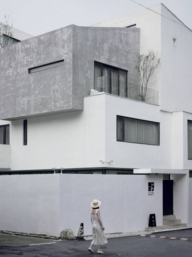 来野·莫干山设计师私汤民宿(庾村广场店)