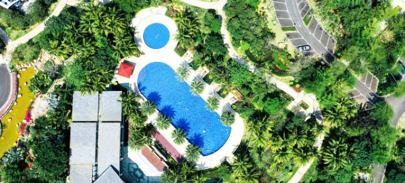 庭泊·臻选全套房冲浪海景度假美宿(万宁神州半岛灯塔店)图片