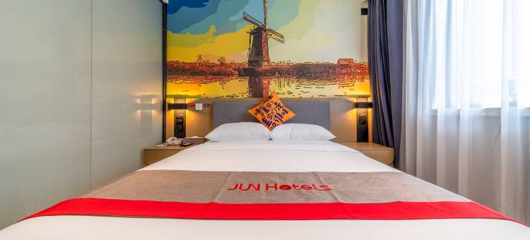 骏怡连锁酒店(新安职教中心店)图片