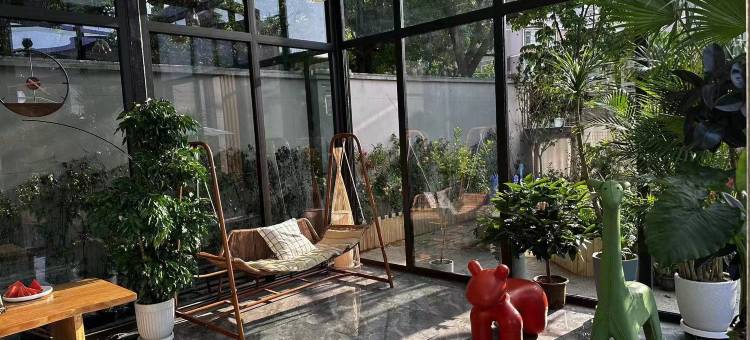 都市花园酒店(上海曹安路定边路地铁站店)图片