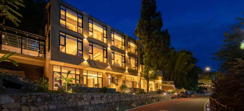 张家界旭竹·伴山美宿(森林公园中门梓木岗门票站店)图片