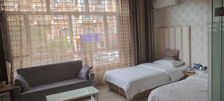 依安富华精致宾馆图片