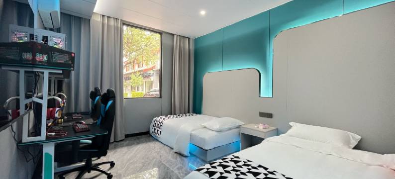 ALIENWARE·外星人电竞酒店(彝人古镇景区店)图片