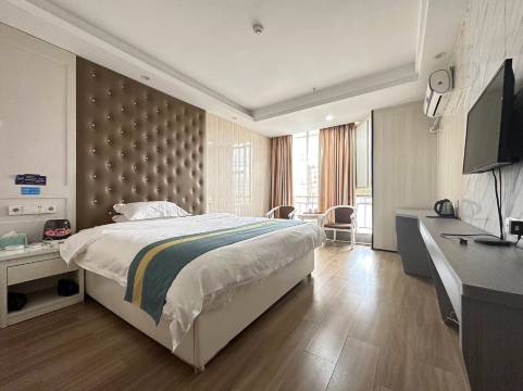 星期天连锁酒店(怀化城中店)