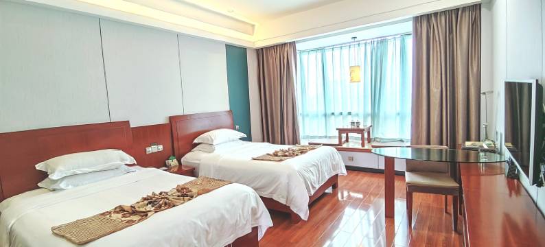 瑞丽市和合珠宝温泉酒店图片