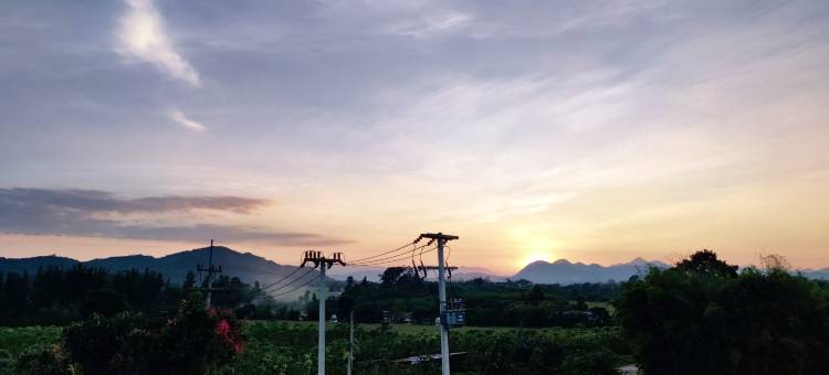 Parichat house图片