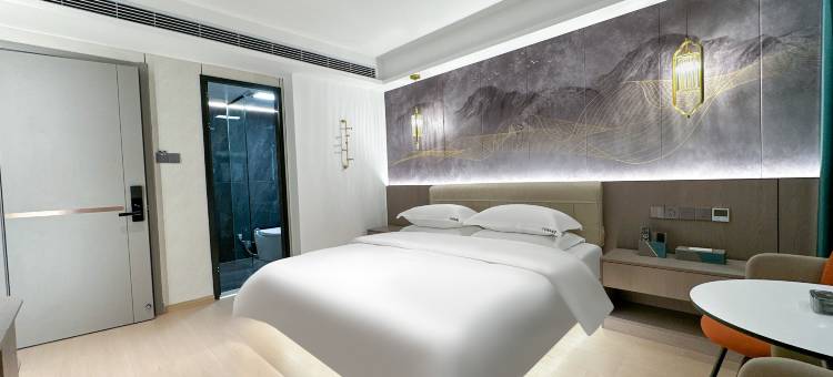 千良精品酒店(陆良客运北站店)图片