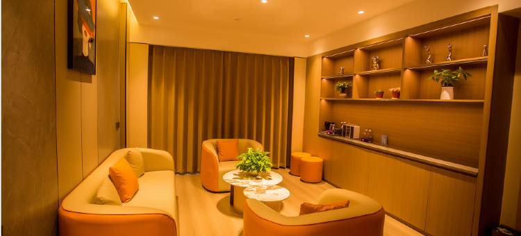 馨缘主题酒店(溆浦火车站店)图片